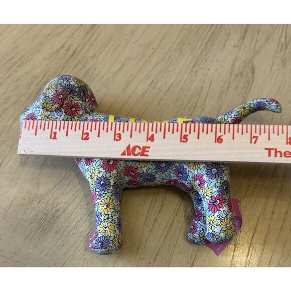 VTG Y2K Victorias Secret Dog Floral Flower LOVE Daisy Stuffed Animal Mini 2009 - Picture 4 of 12